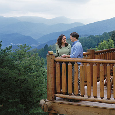 This image has an empty alt attribute; its file name is romantic-cabins-l.jpg